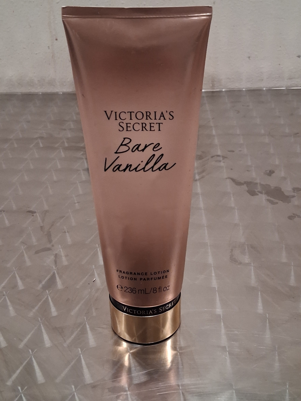 Victoria's Secret Bare Vanilla Lotion - Rose Gold Tube